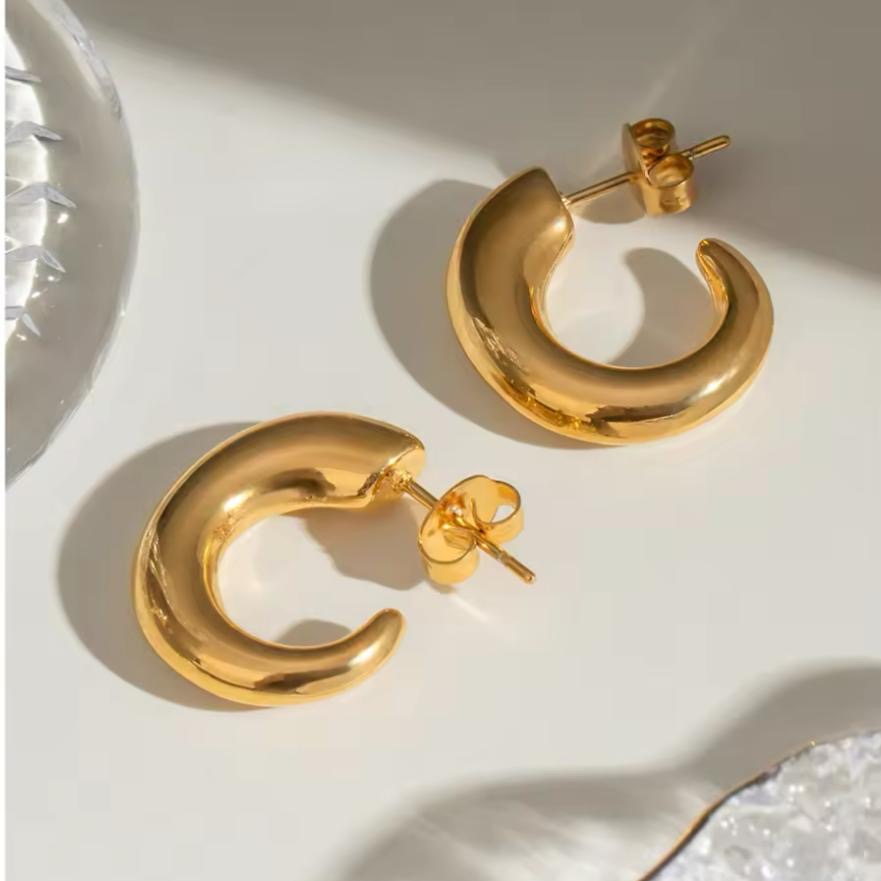 Timeless Essential Studs Set-18K | Set Of Three