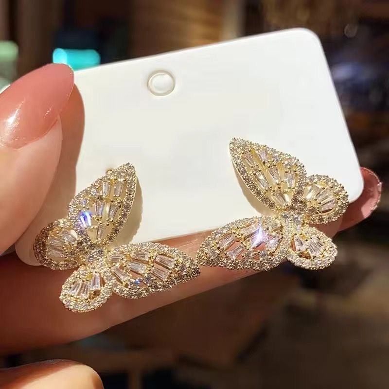 Luxe Gold Zirconium Flutter Studs -18K