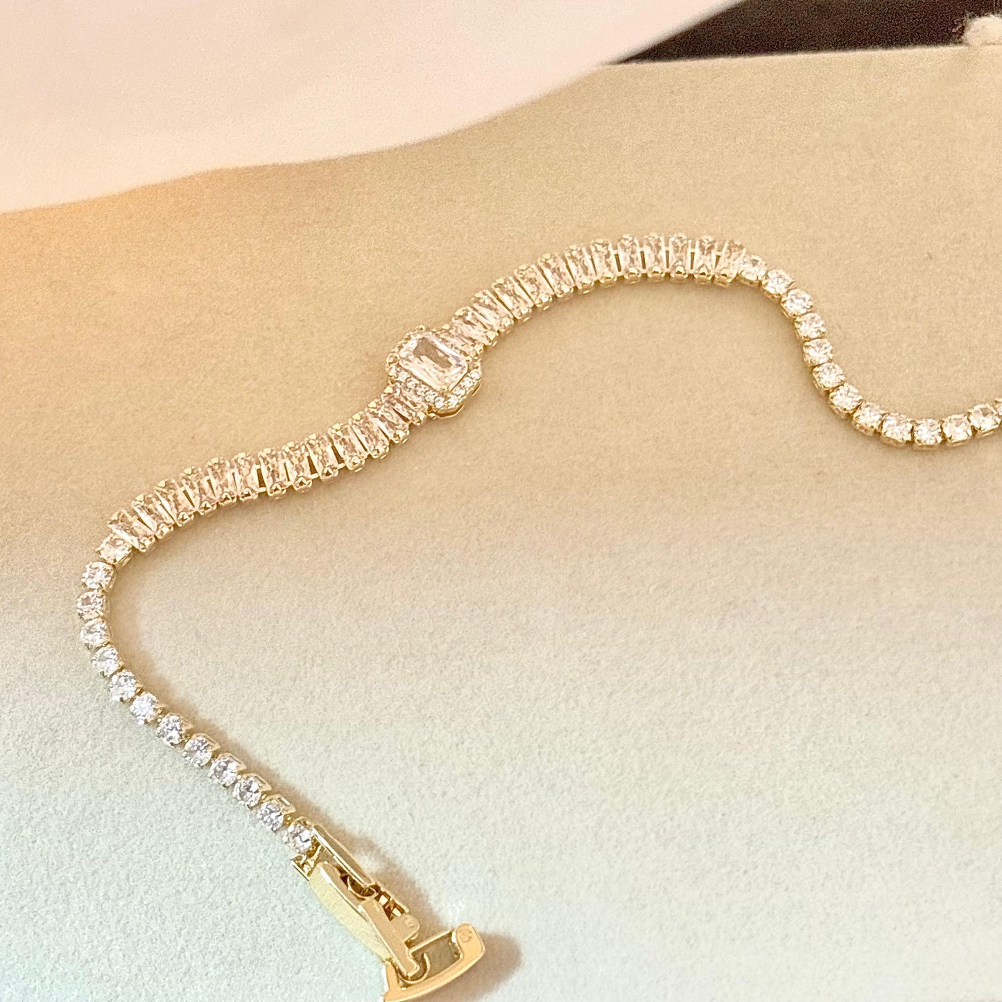 Queen LUX Tennis Bracelet