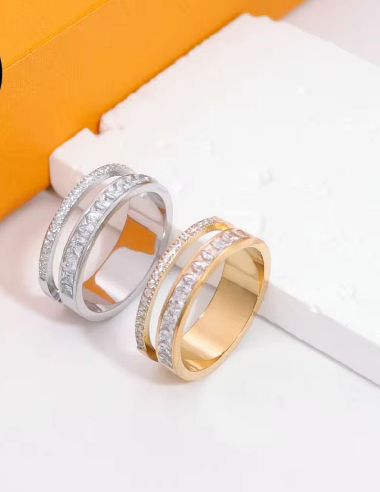 Bezel Diamantés LUX Stacked Ring