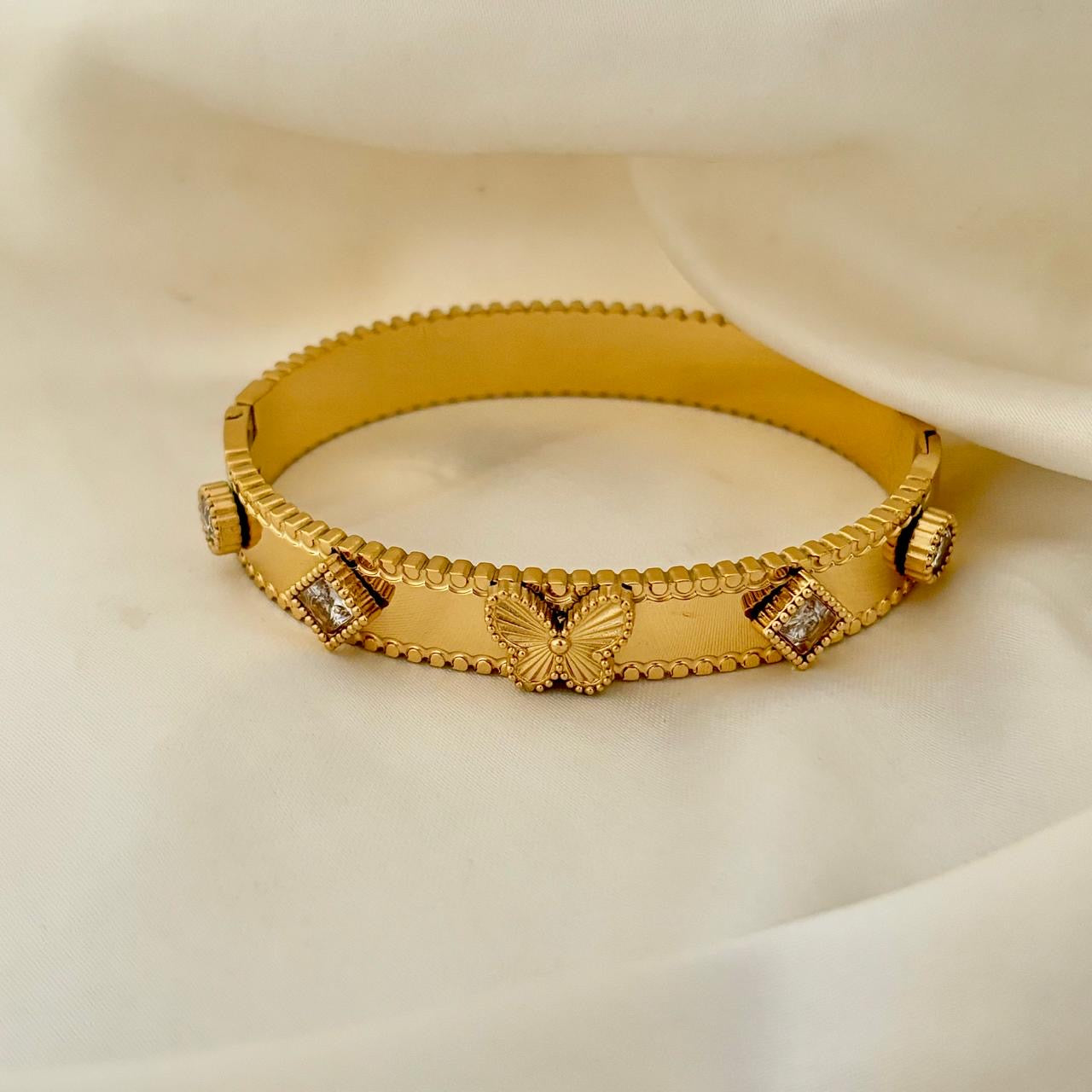 Irene LUX Charm Bracelet -18K