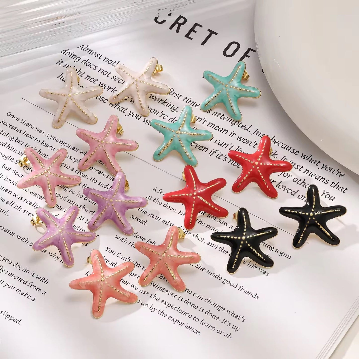 Starlétta Studs -Black