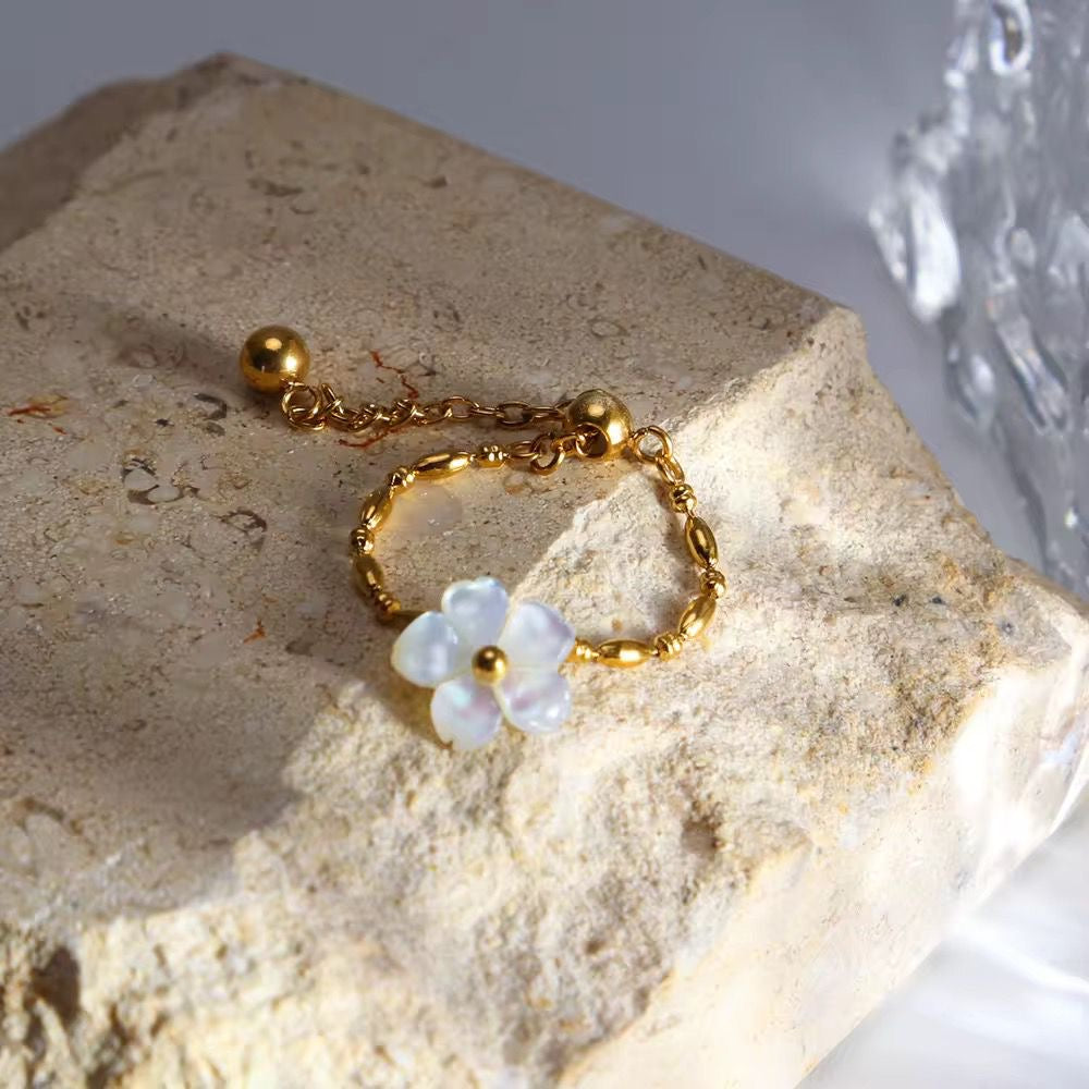 Disty Flora Ring -Adjustable