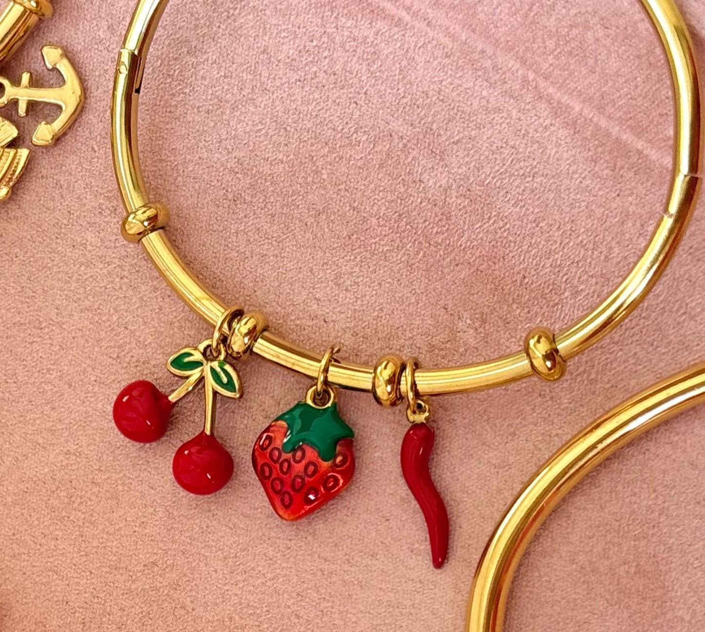 Berry Spicy Charm Bracelet