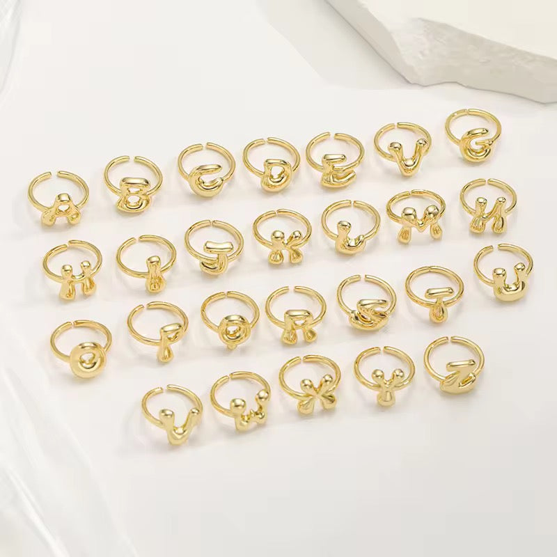 Bubbly Initial Rings