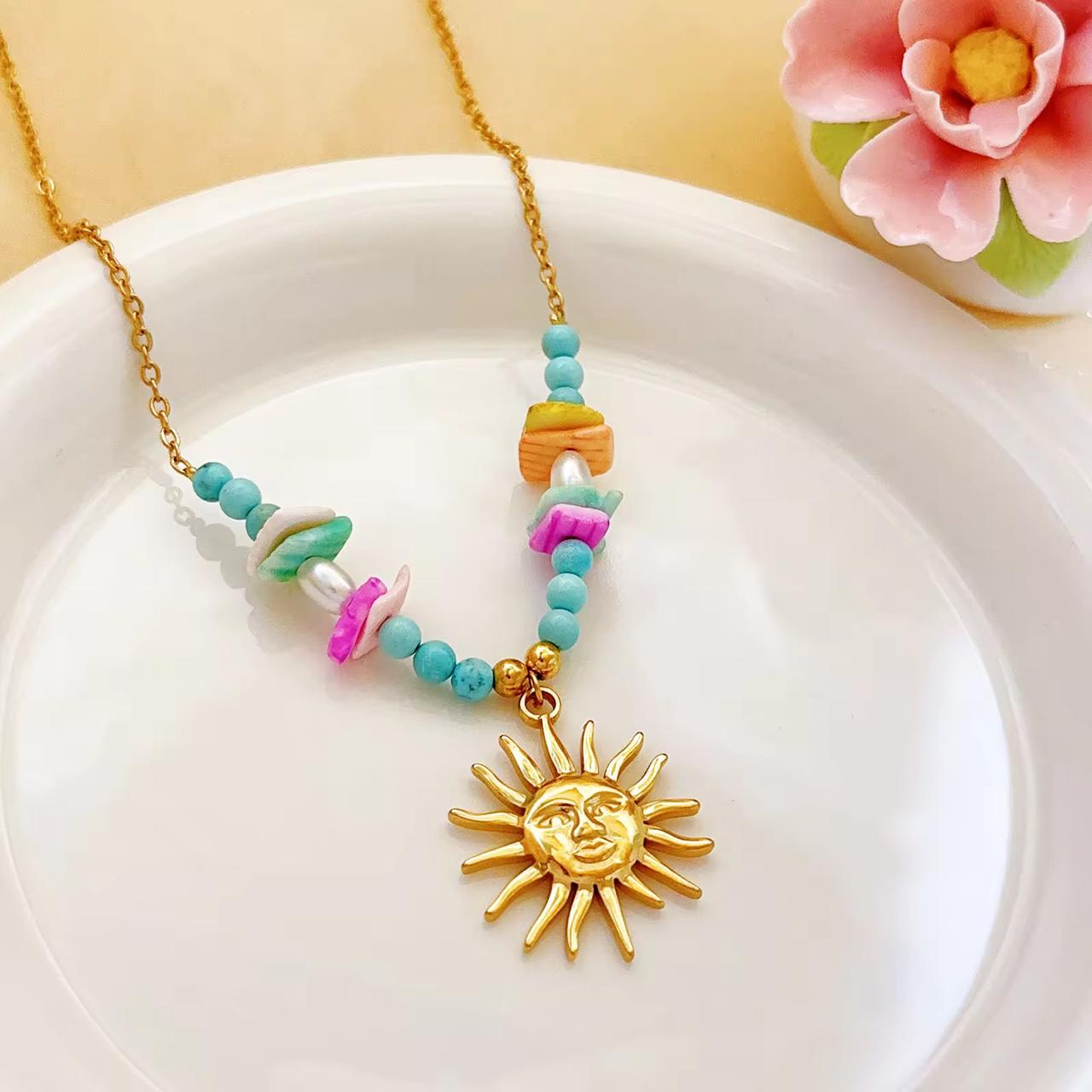 Sol Beaded Charm Necklace -18K
