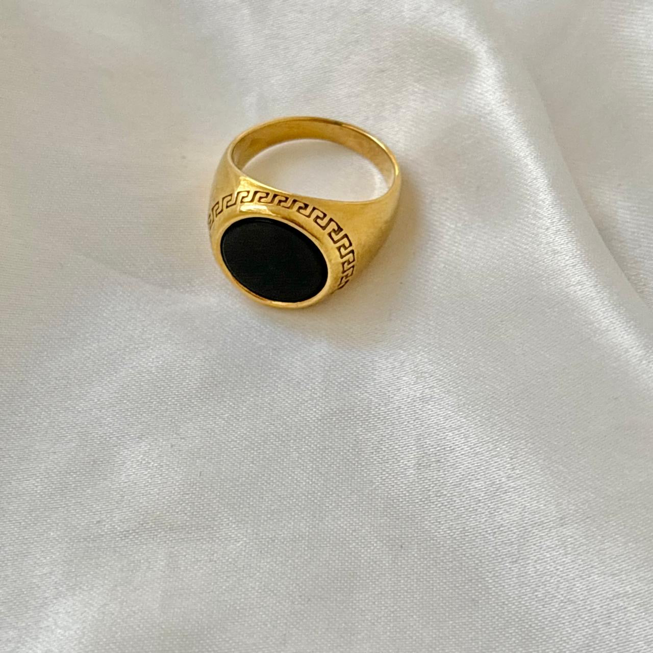 Vintage Melody Signet Ring -18K