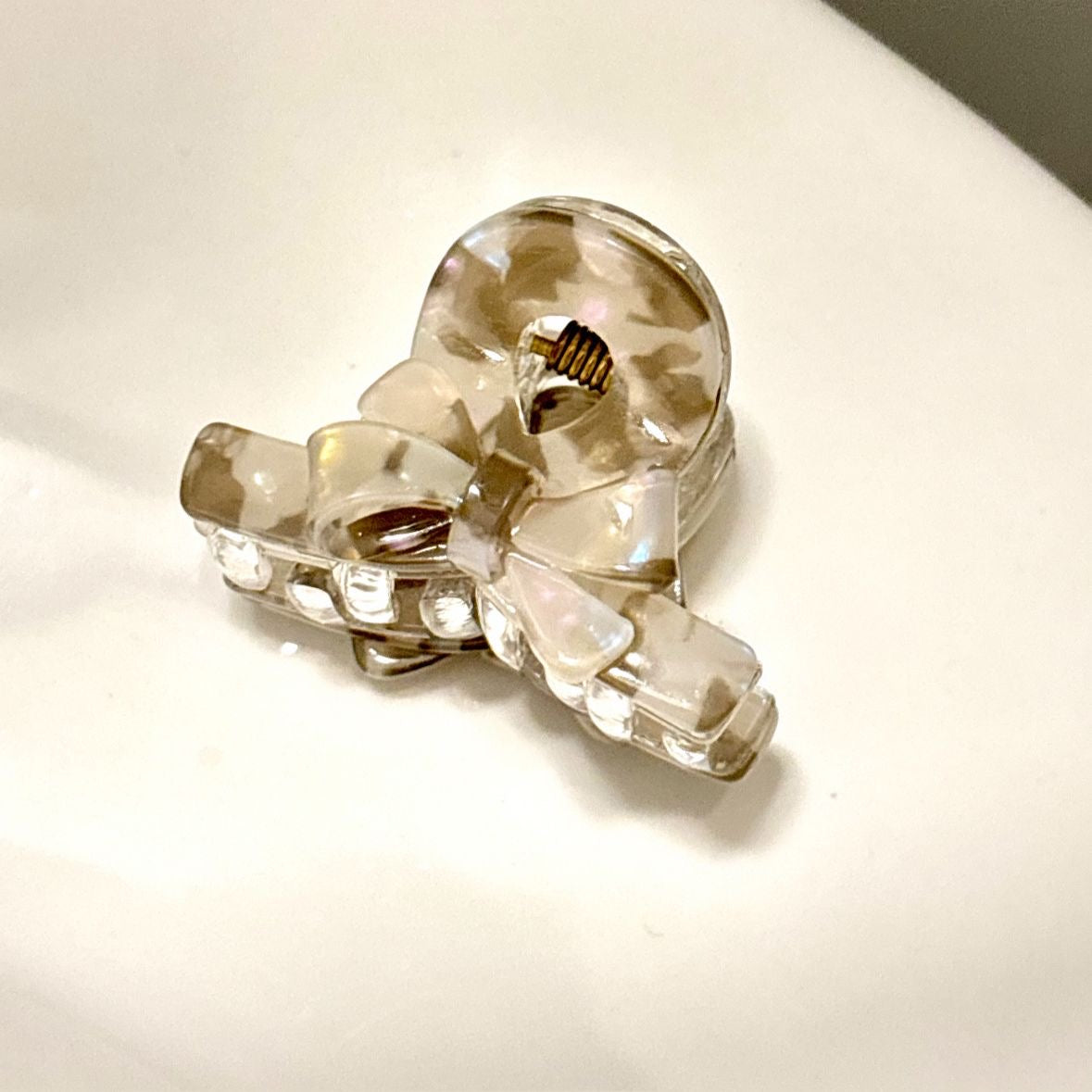 Petite Bow Claw Clip