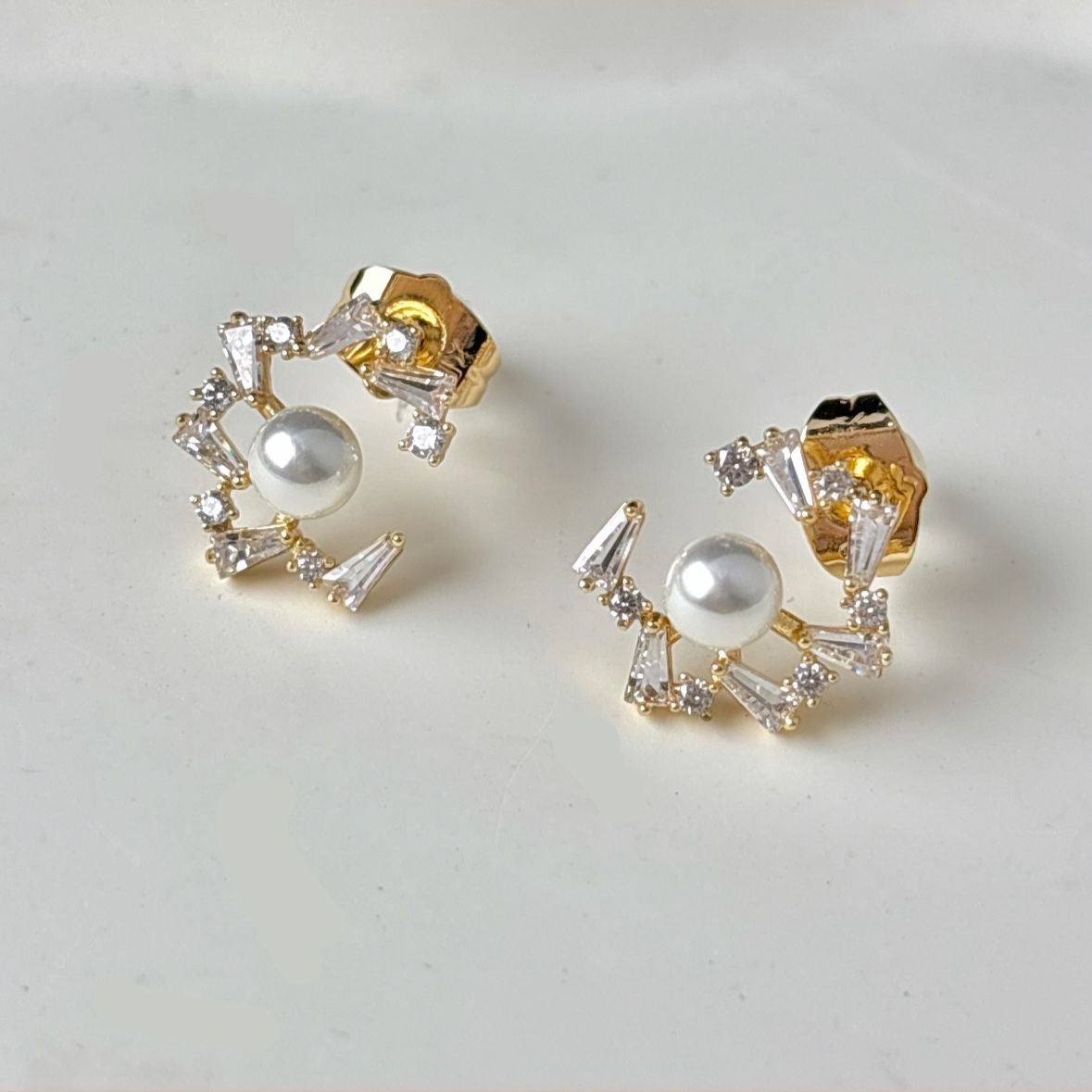 Perlina Studs