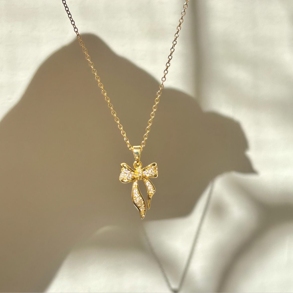 Glitzy Bow Necklace