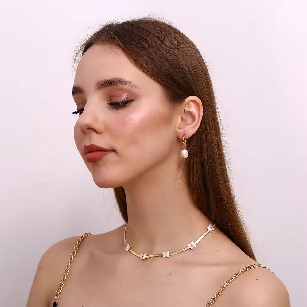 Alara Flutter Necklace -18K