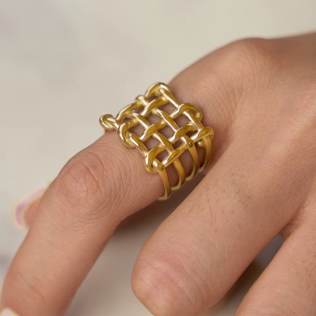 Waffle Mesh Ring