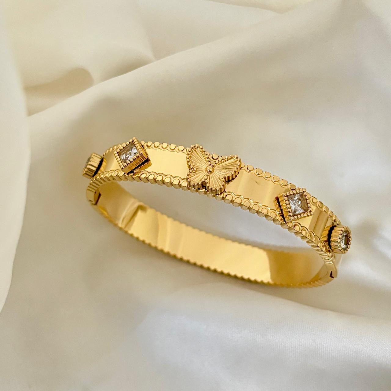 Irene LUX Charm Bracelet -18K