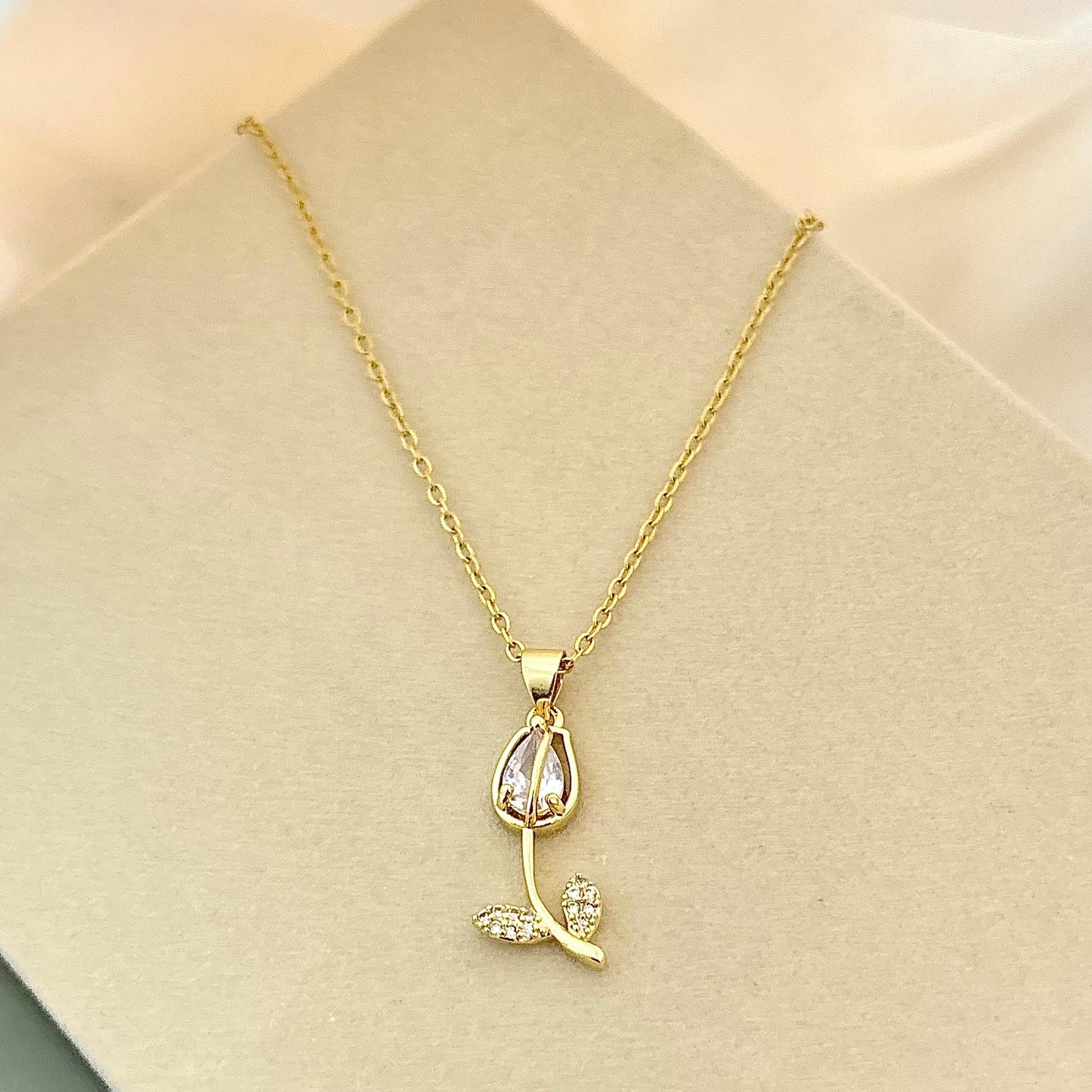 August Necklace