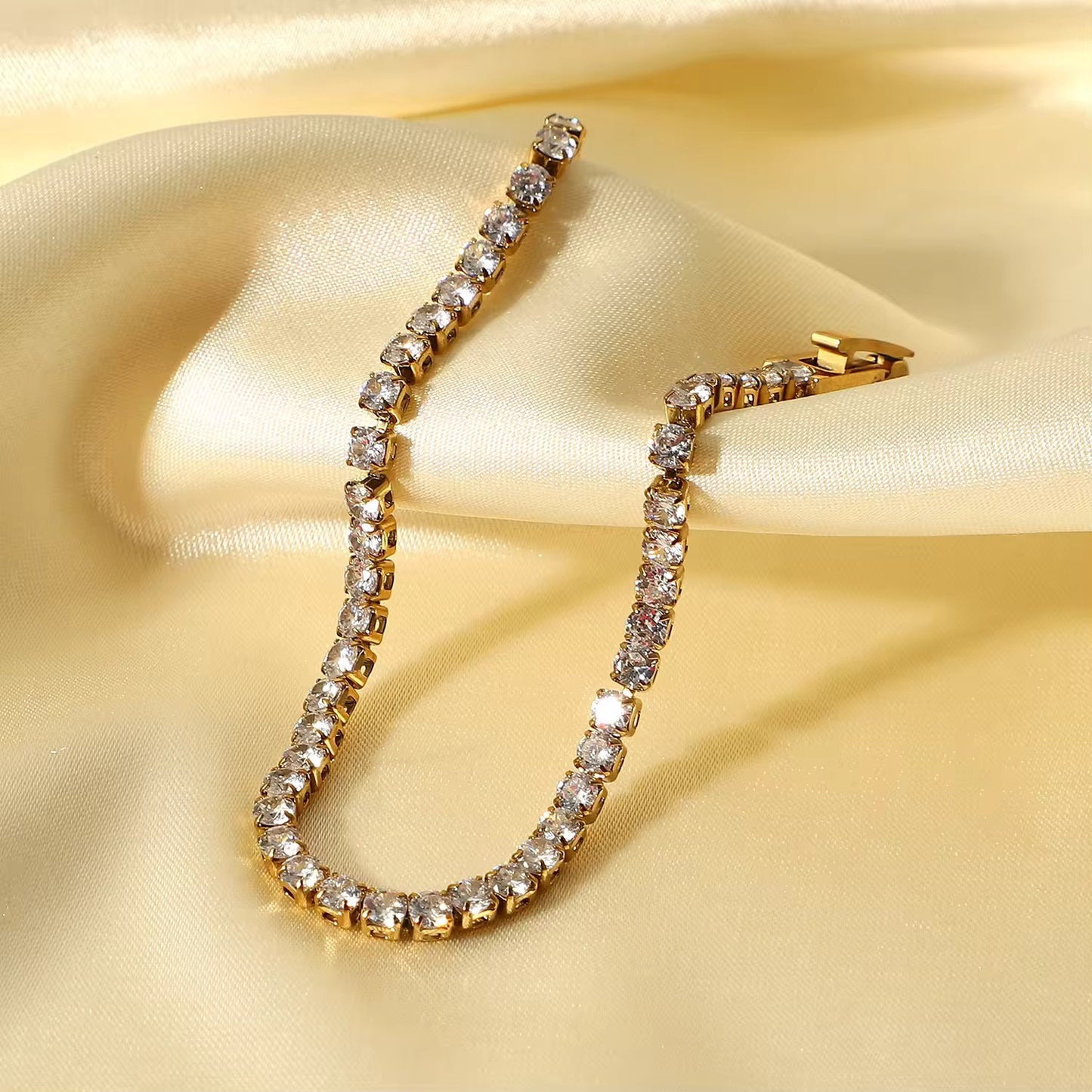 LUX Andrea Diamond Tennis Bracelet -18K