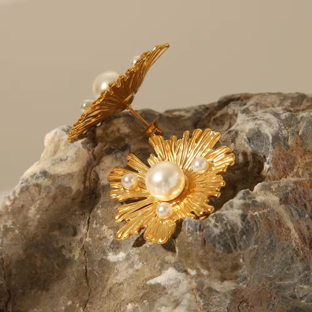 Dynasty Pearl Statement Studs