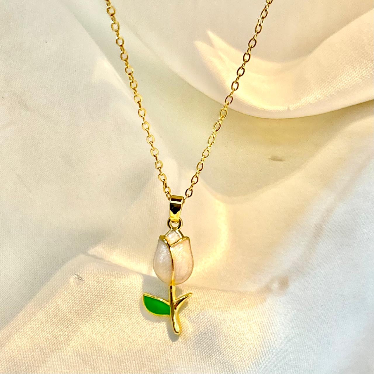 Tulip Necklace