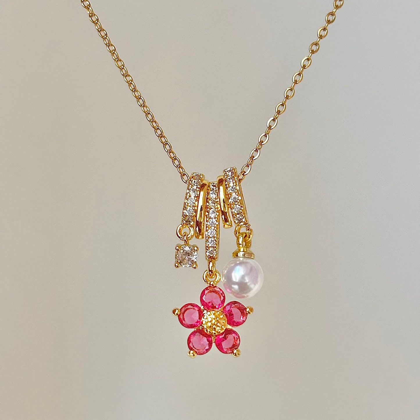 Fuchsia Florentine Pearl Gem Charm Necklace -18K