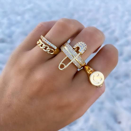 LUX Safety Pin Stacked Ring -Zircon Encrusted