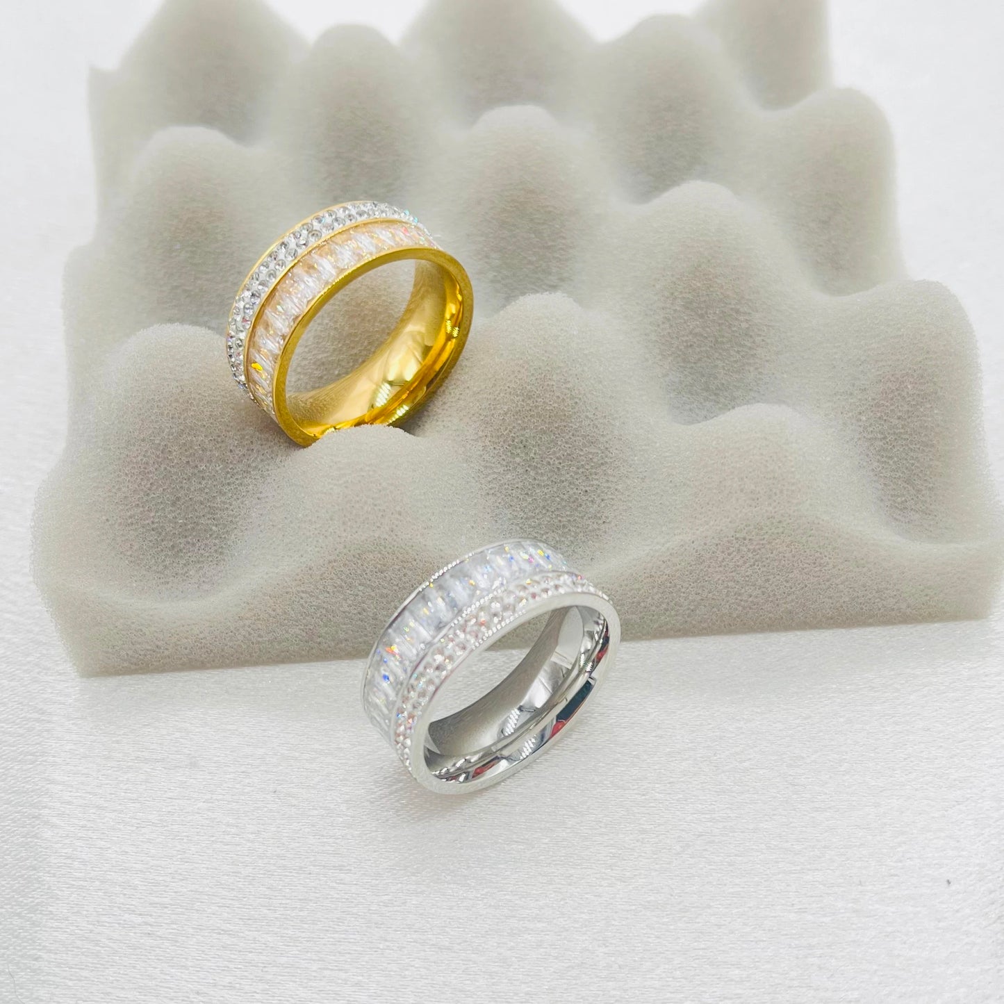 Luxury Dual Eternity Band Ring -18K