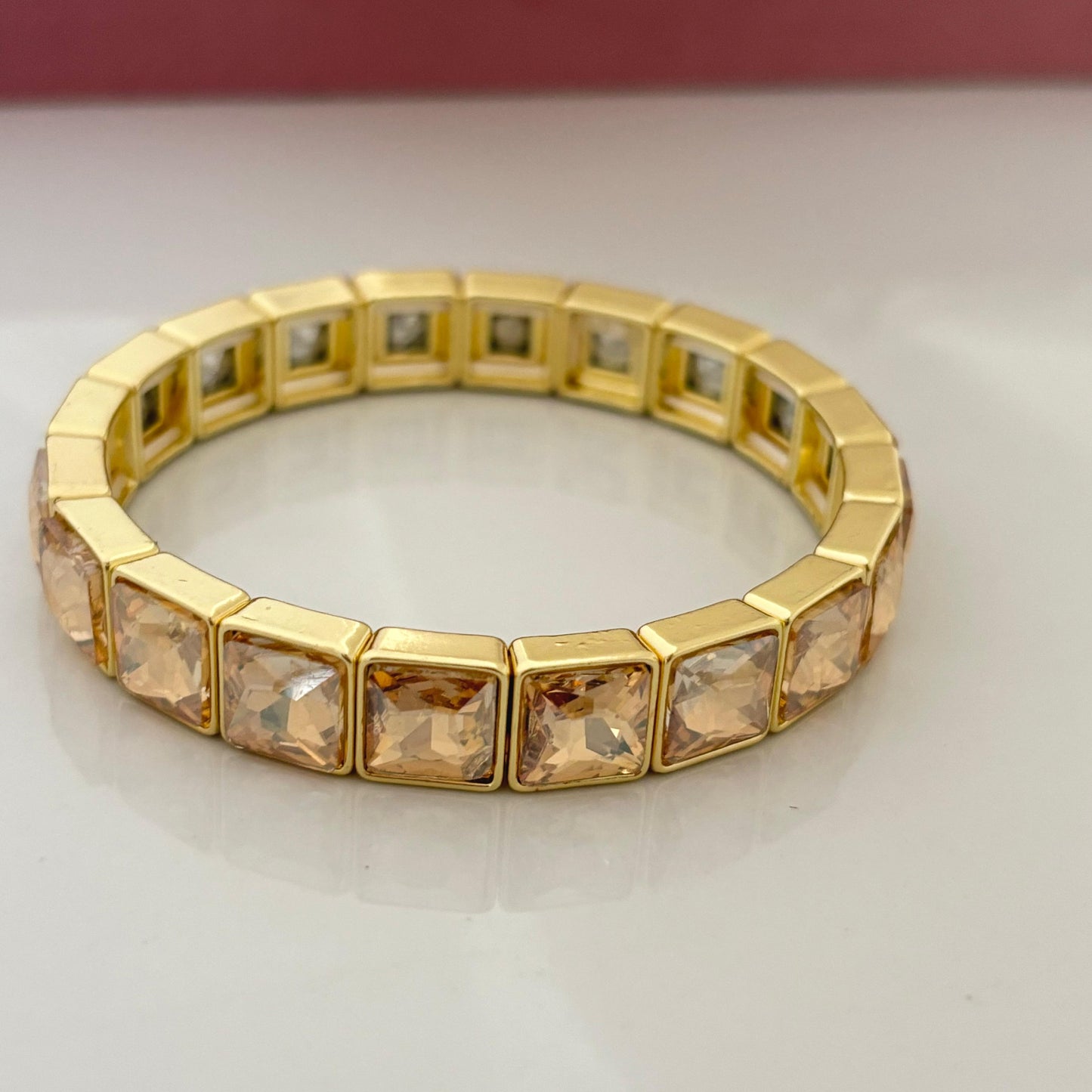Luxurious Bezel Bracelet -Champagne | Adjustable