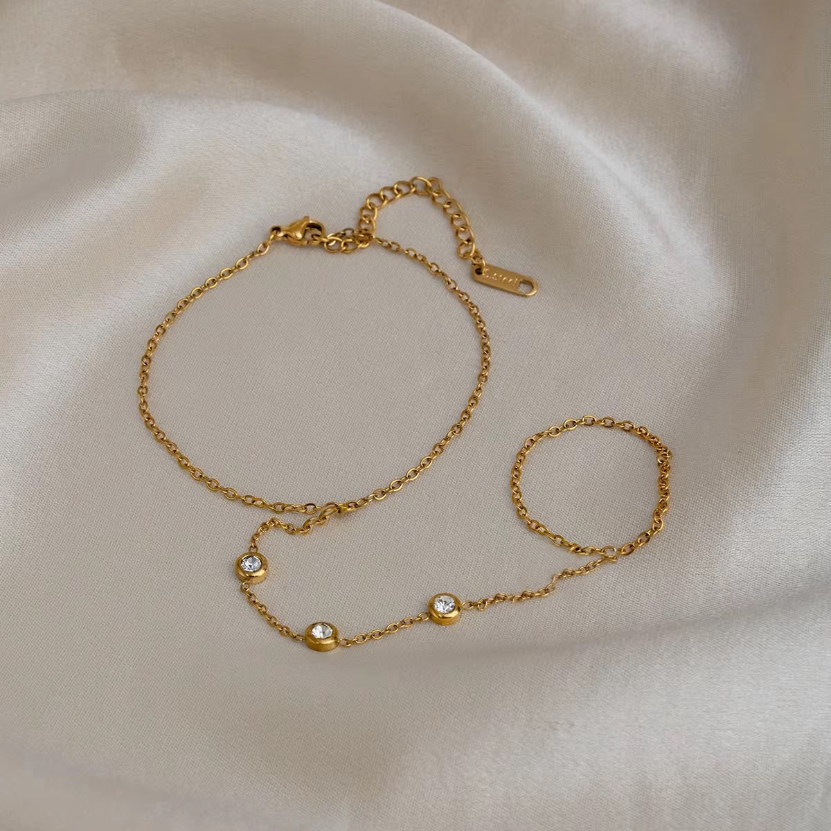 Tri-Swiss Diamond Hand Chain