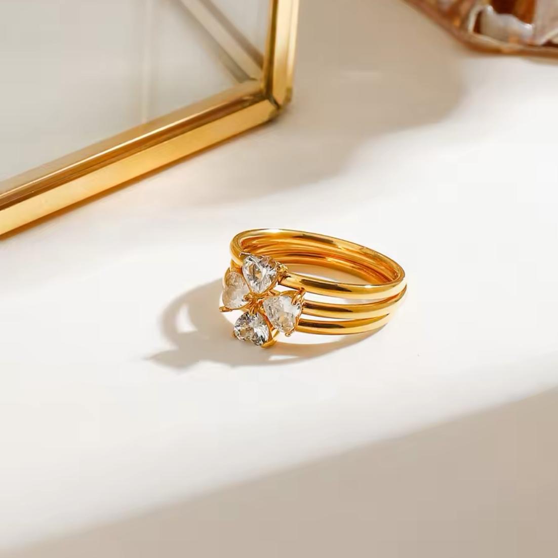 Hearty-Bow Diamond Crystal Ringset -18K