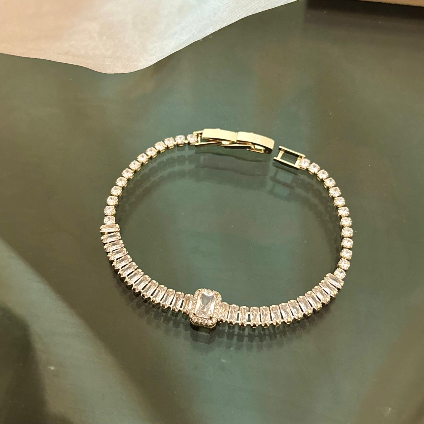 Queen LUX Tennis Bracelet