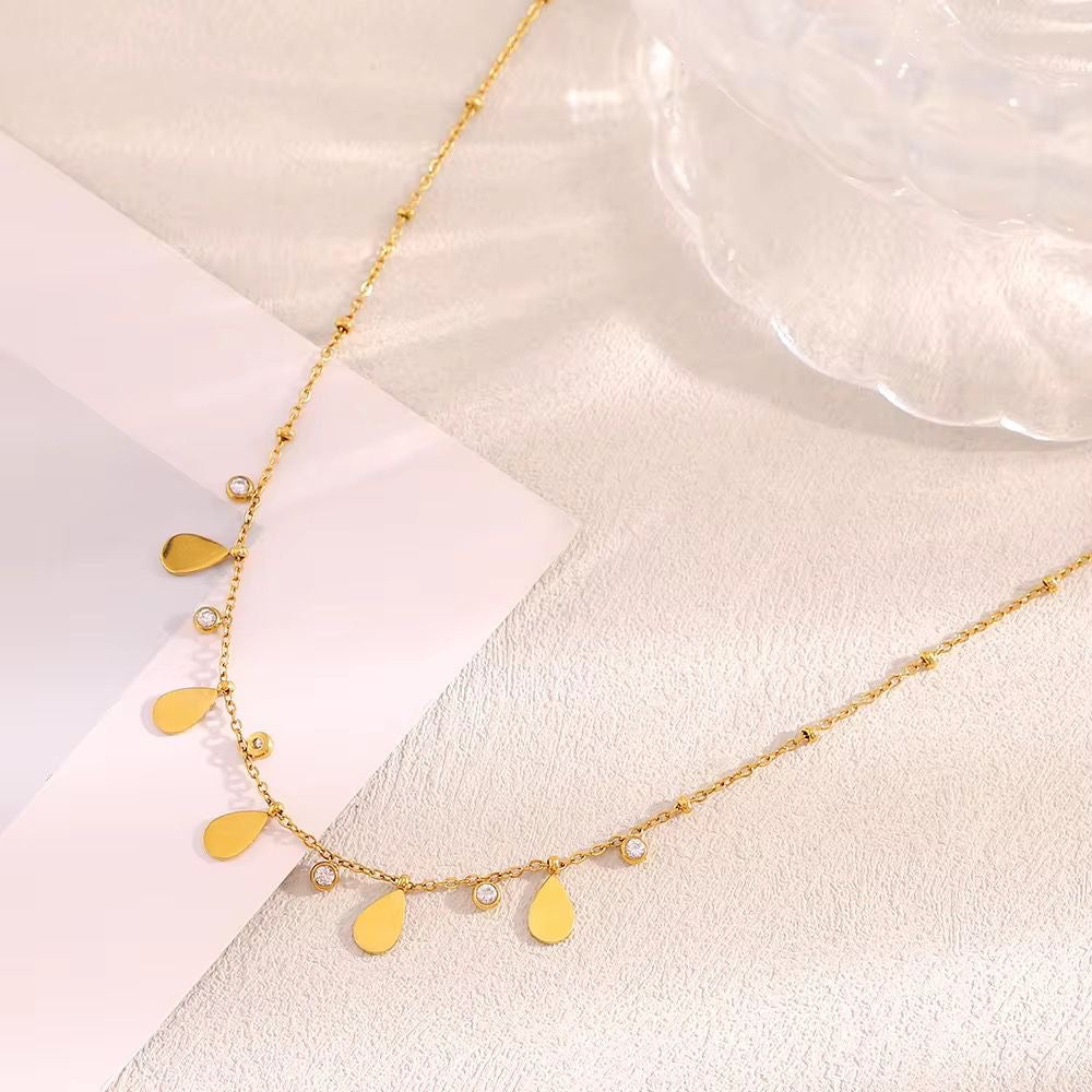 Droplet Delicacy Necklace