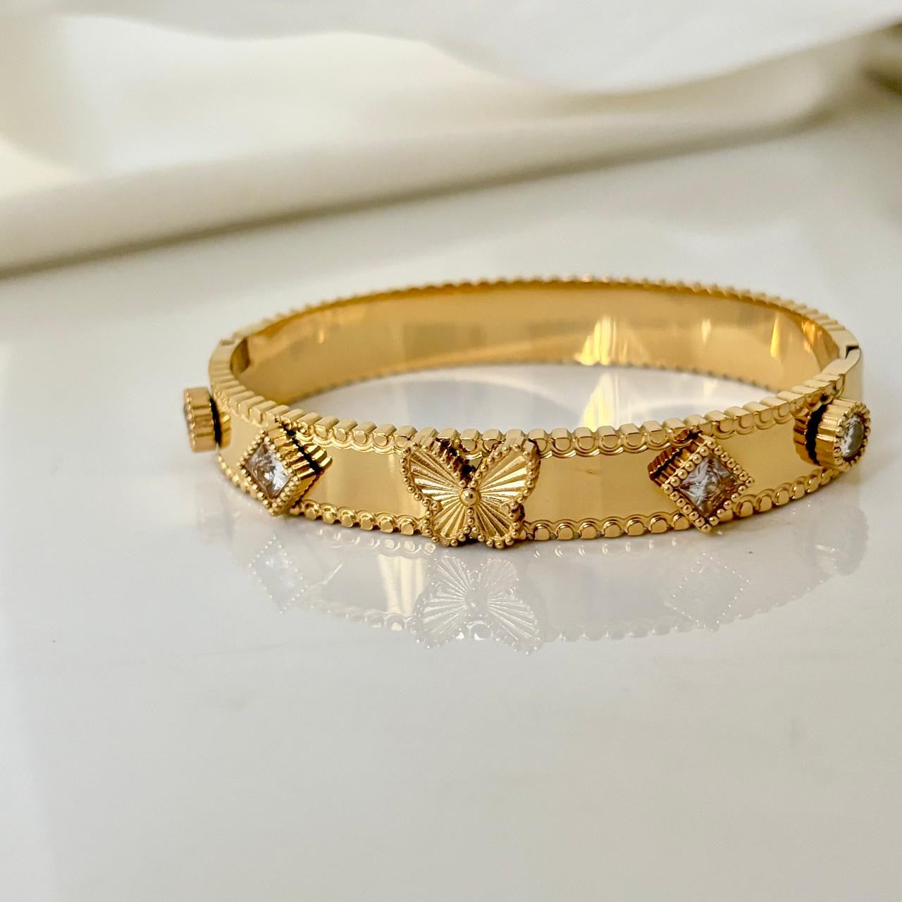 Irene LUX Charm Bracelet -18K