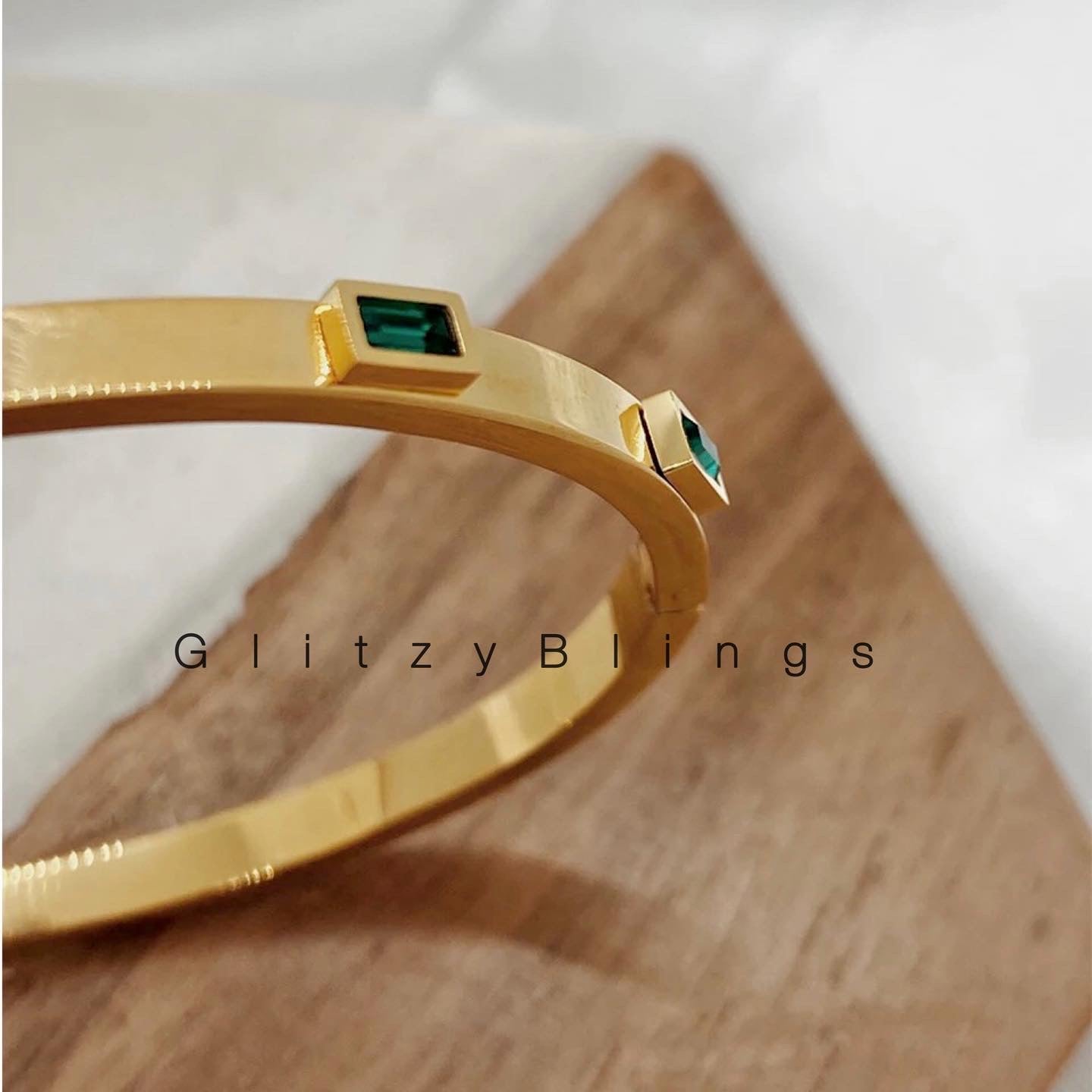 90CDEE30-CF10-475B-A67A-6DBCF2F20DDC