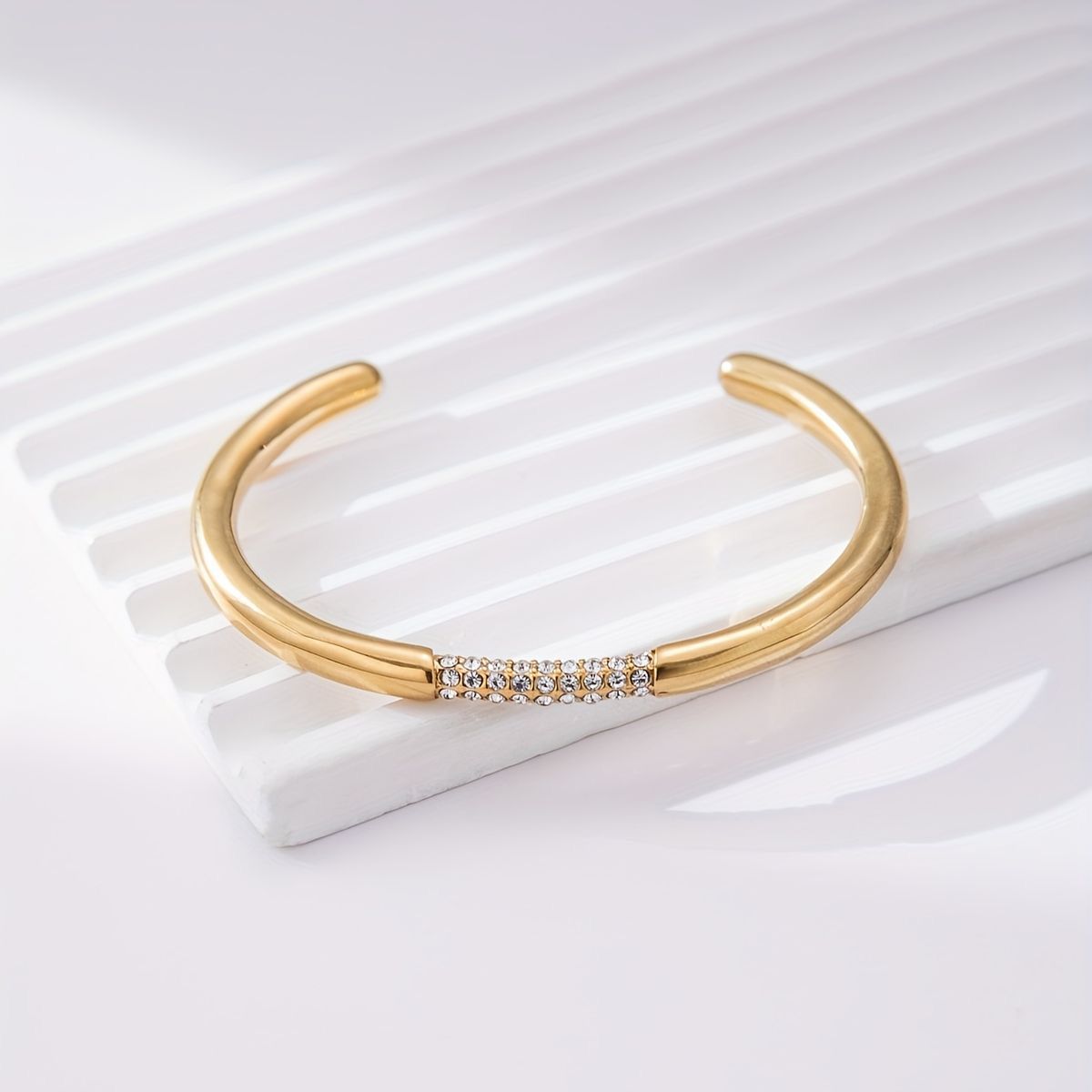 Selene Diamanté Cuff -18K