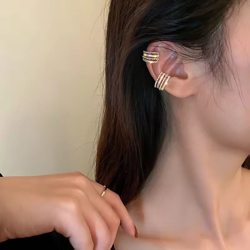Diamanté Perle Ear cuff