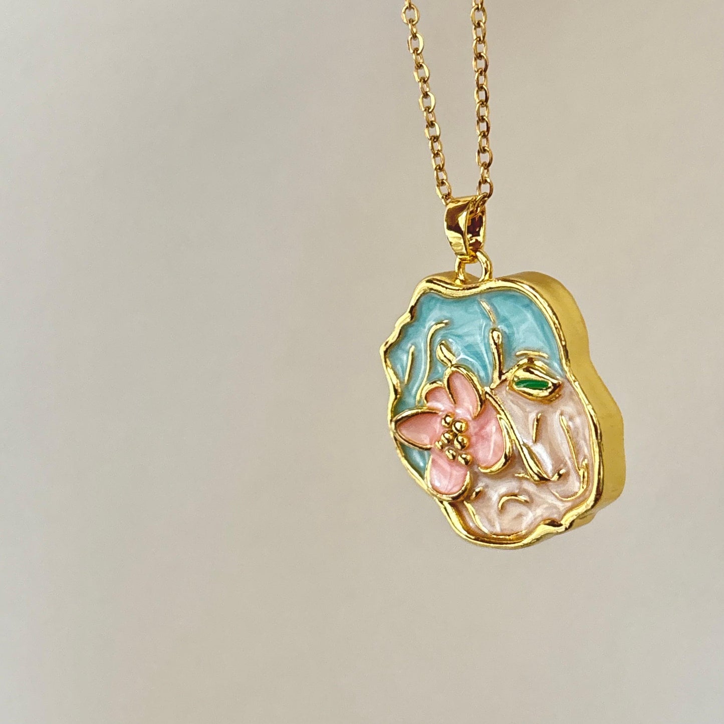 Paradise Fleur Necklace