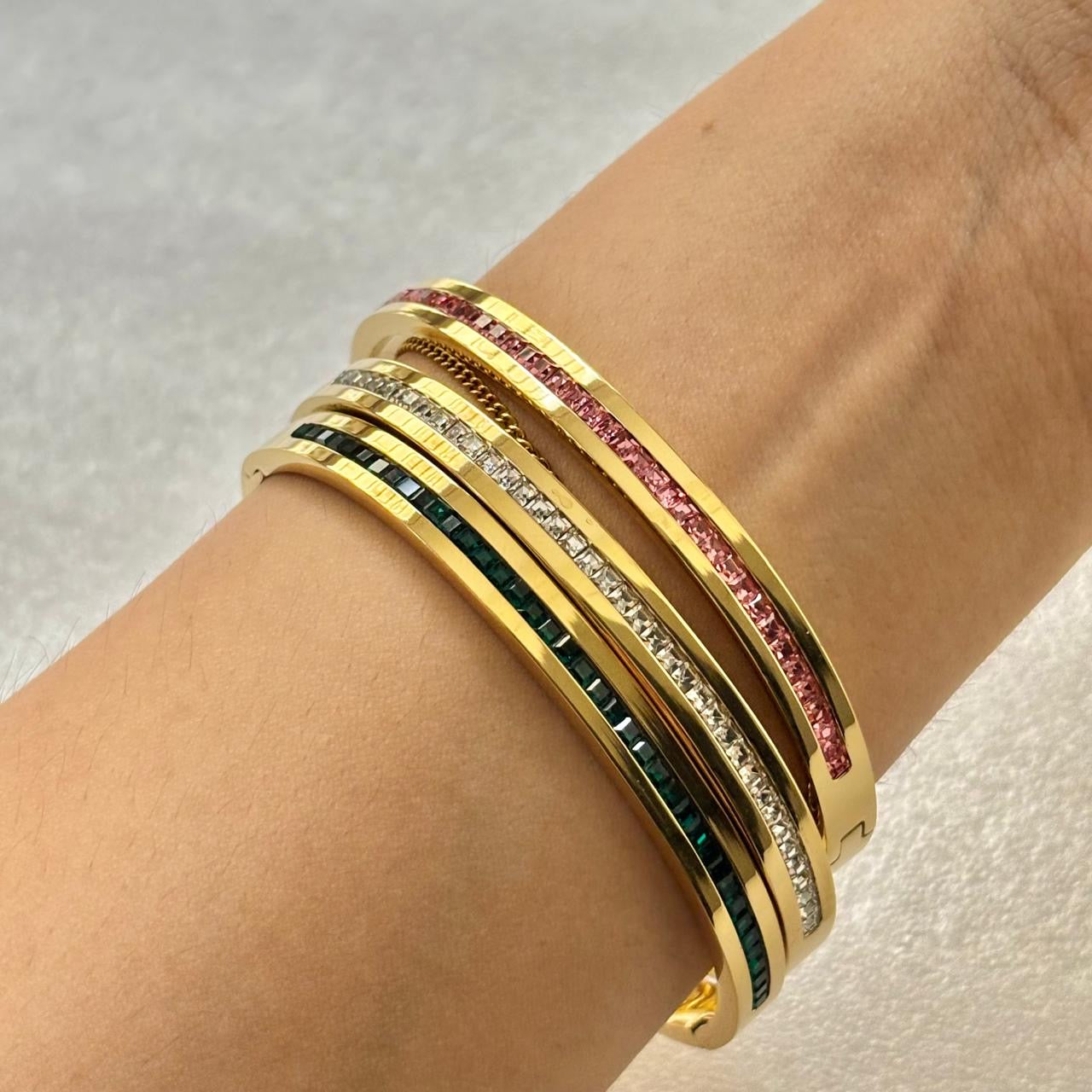 Phantom Bracelet -Emerald Glitz