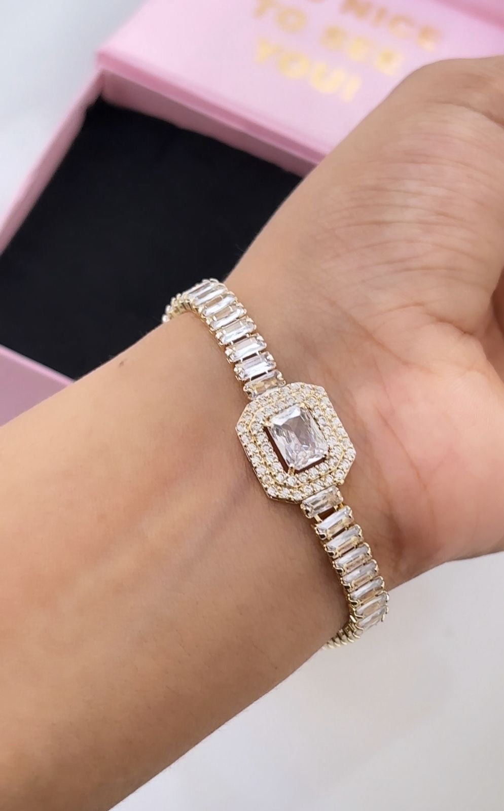 Queen Tennis Baguette Bracelet -18K