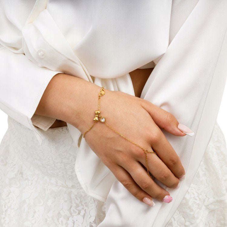 Dainty Bow Hand Chain