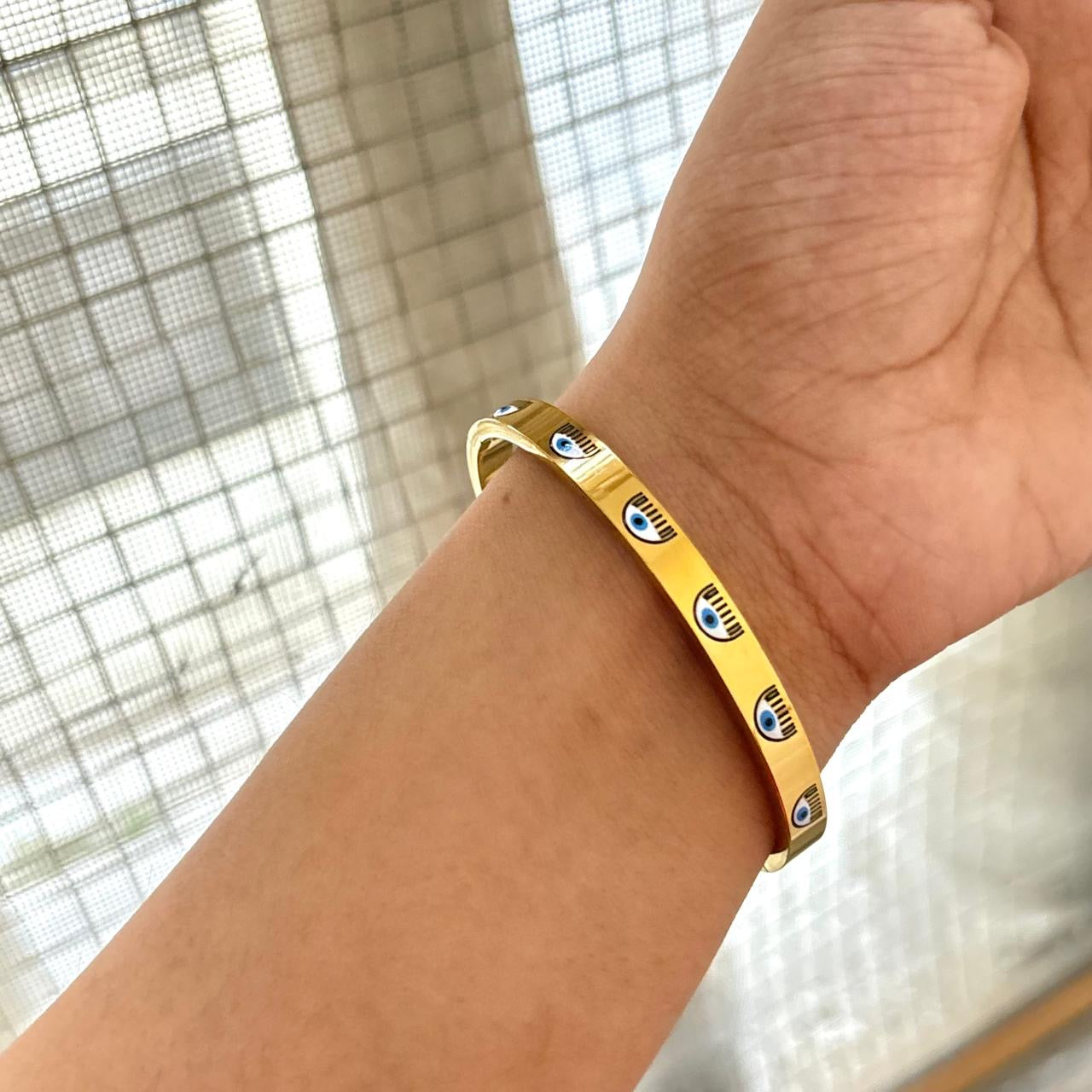 Fortune Bracelet