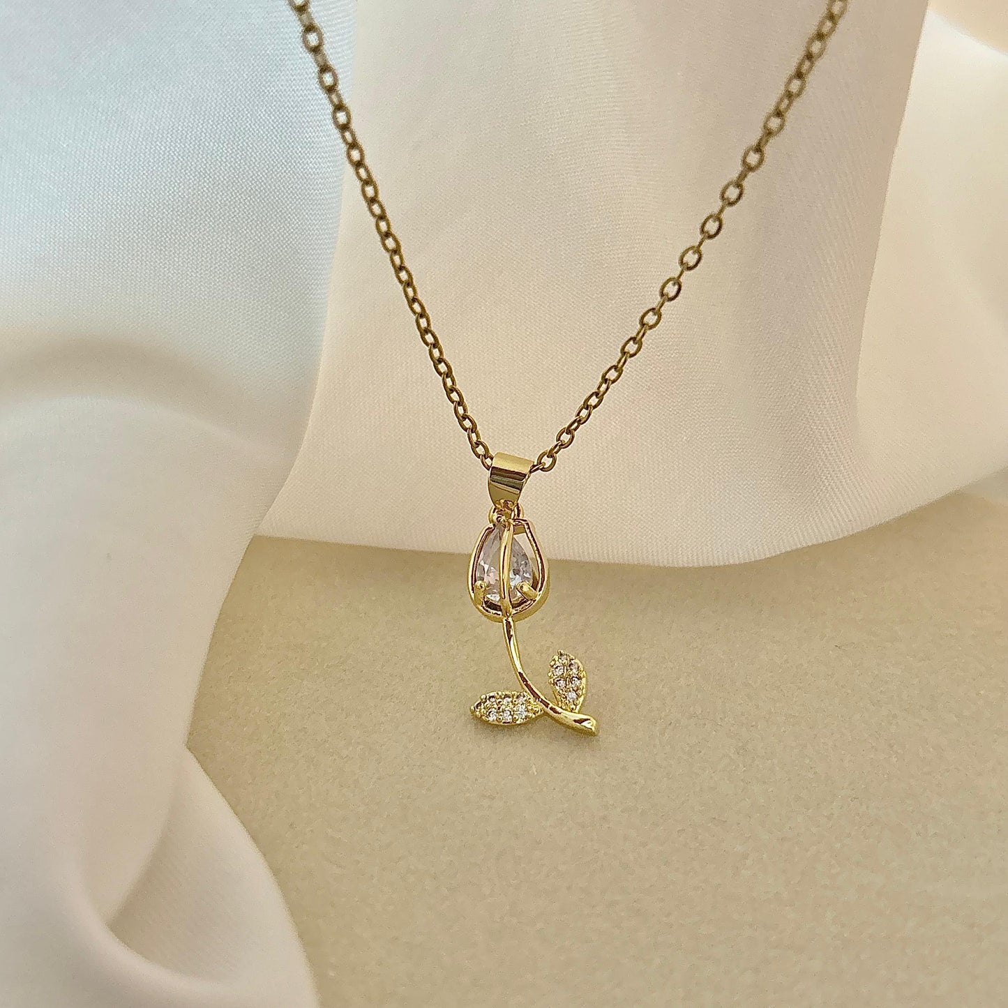 August Necklace