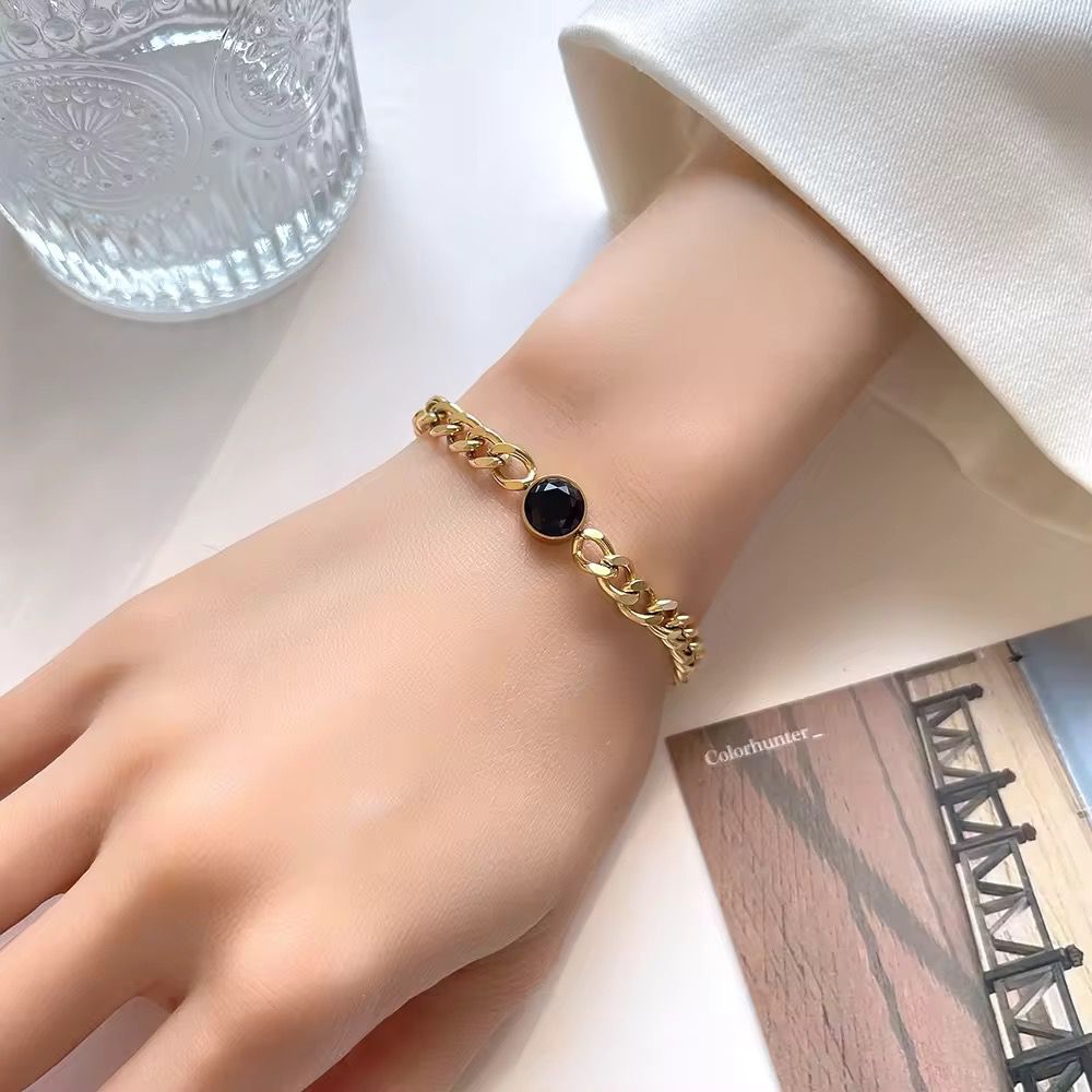 Peridot Curb Bracelet -18K