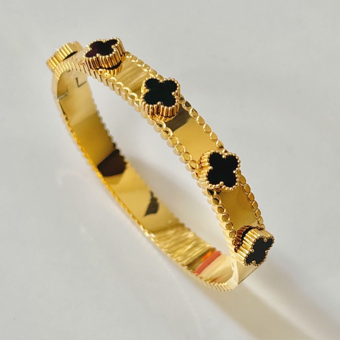 Luxurious Clovia Dreams Bracelet -18K