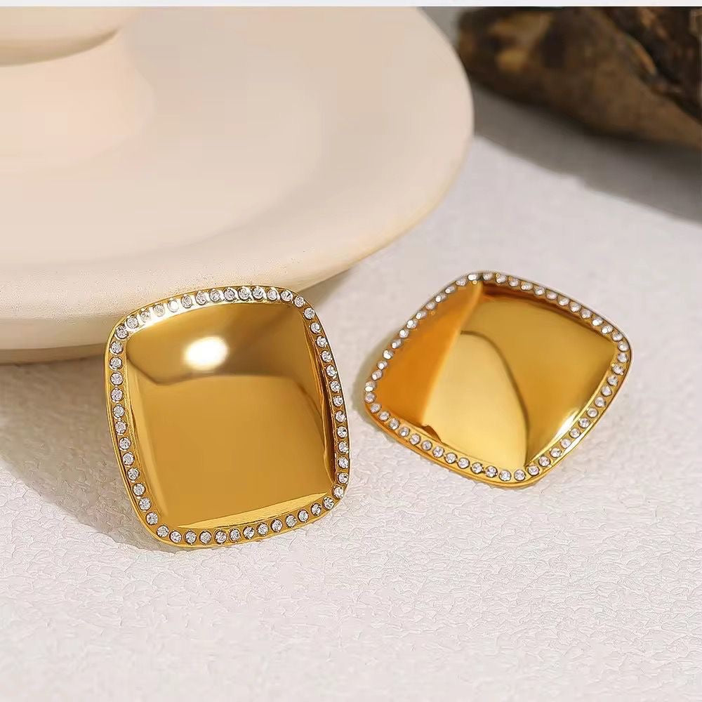 Allure Zircon Pave Studs -18K