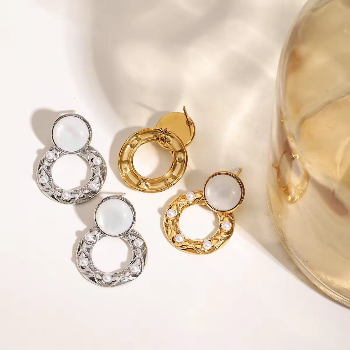 Pearle Shelly Studs