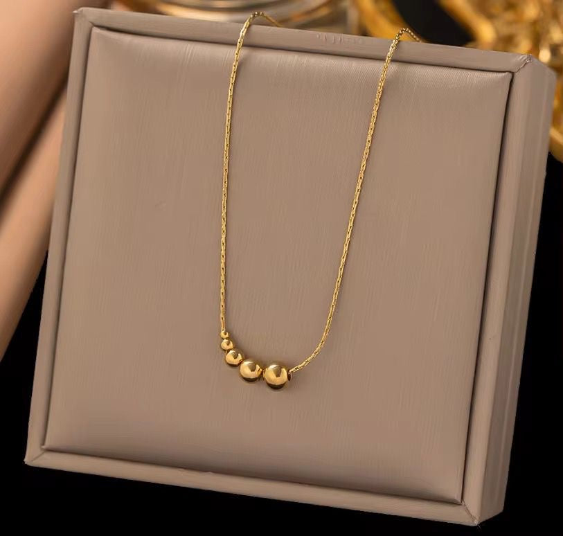 Cleo Necklace