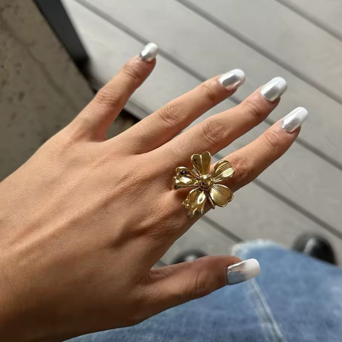 Fairytale Flora Ring -18K