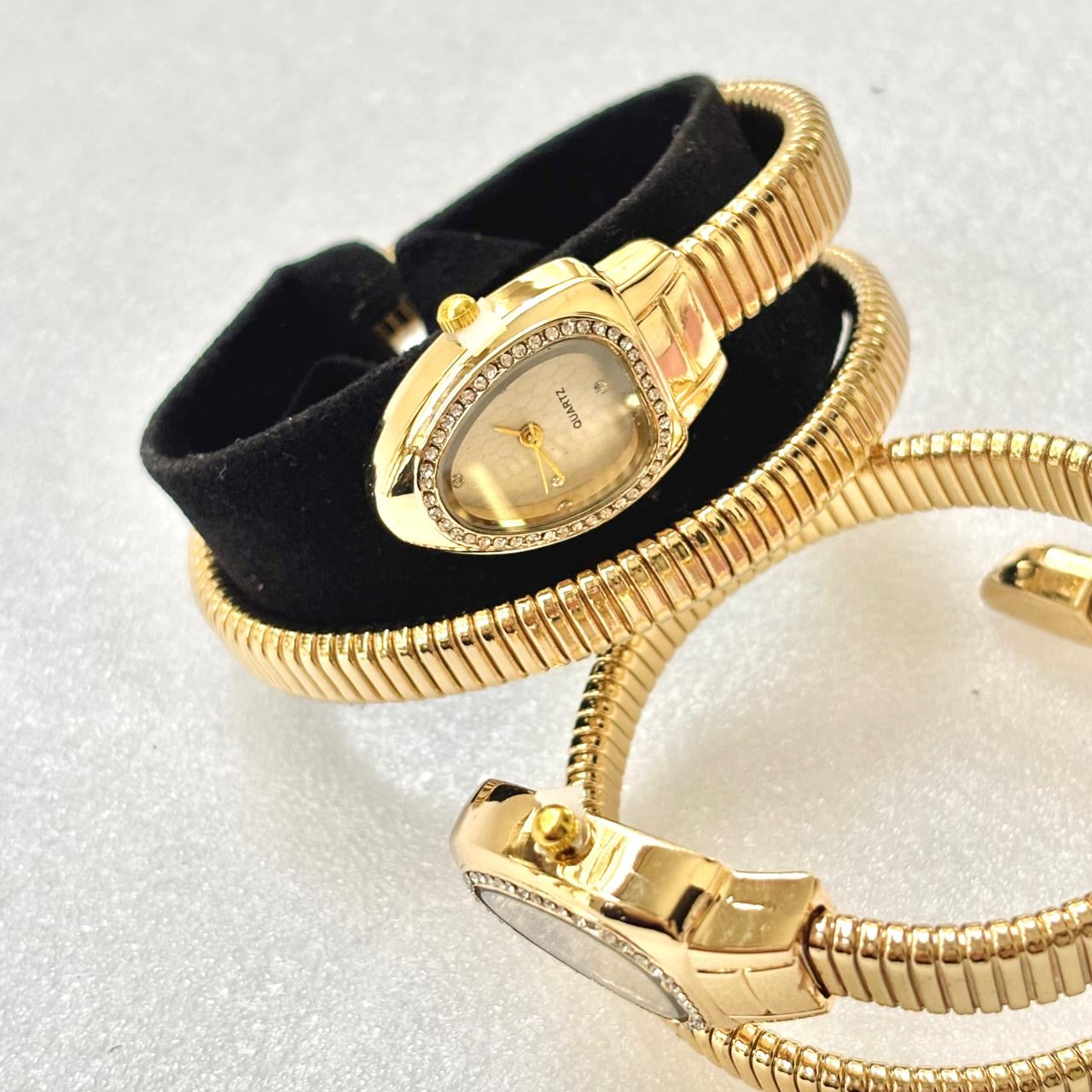 Serpenti Diamond X Gold Watch