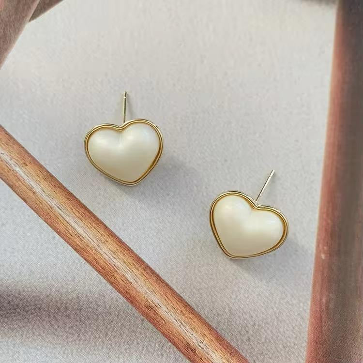 Pearla Love Studs