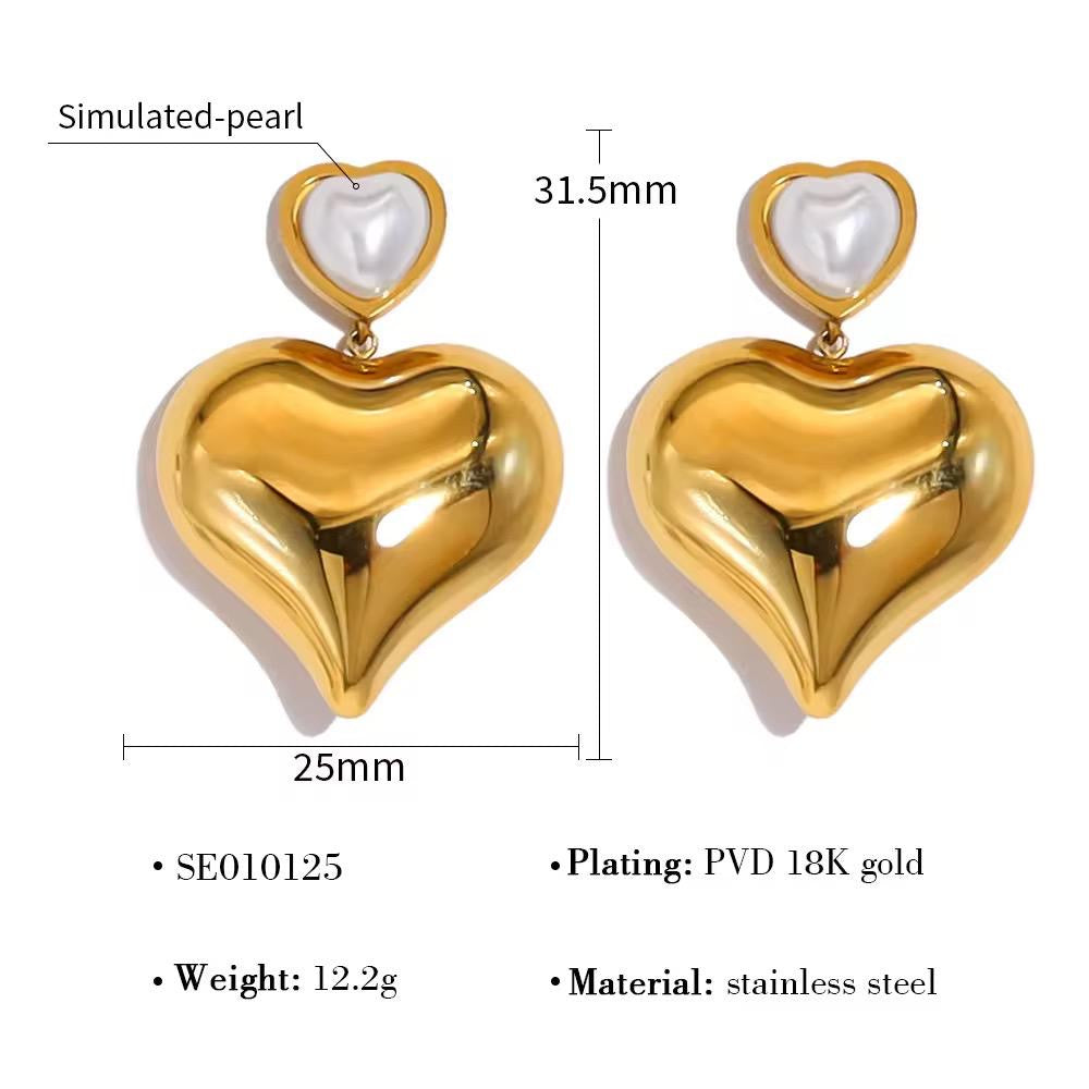Pearle Love Studs