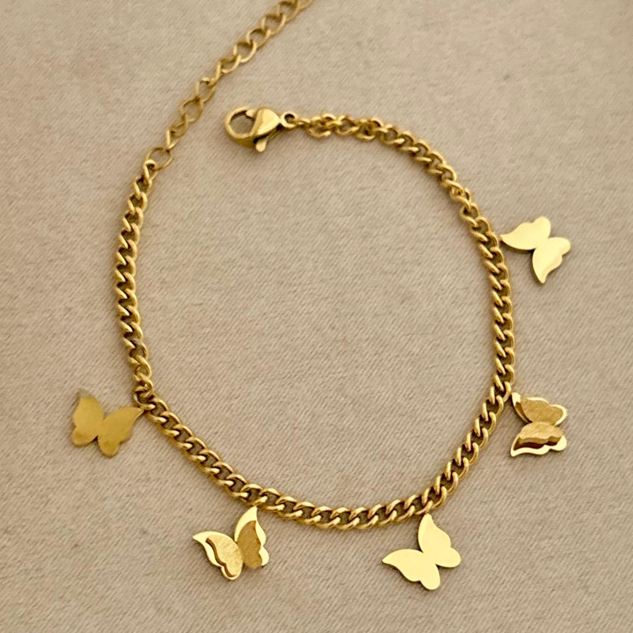 Frosted Flutter 5 Charms Bracelet