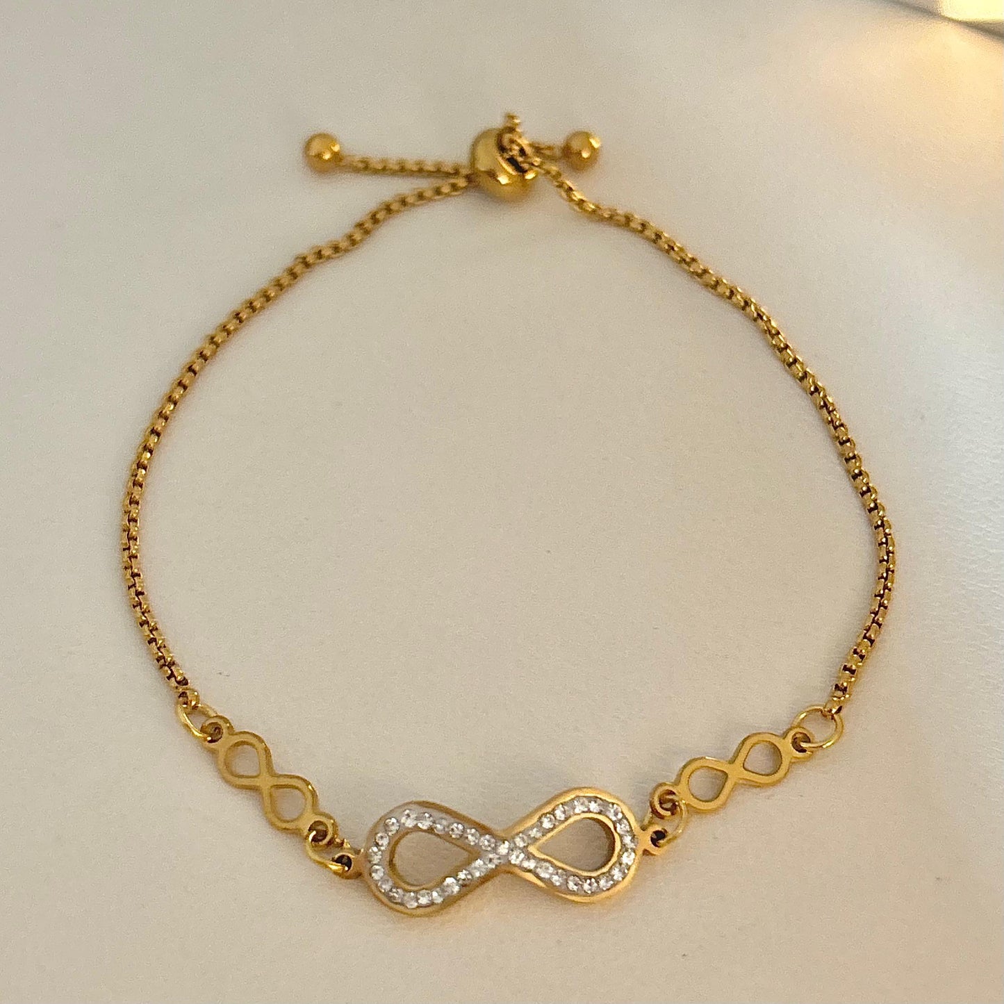 Sparkly Infinity Bracelet -18K | Adjustable